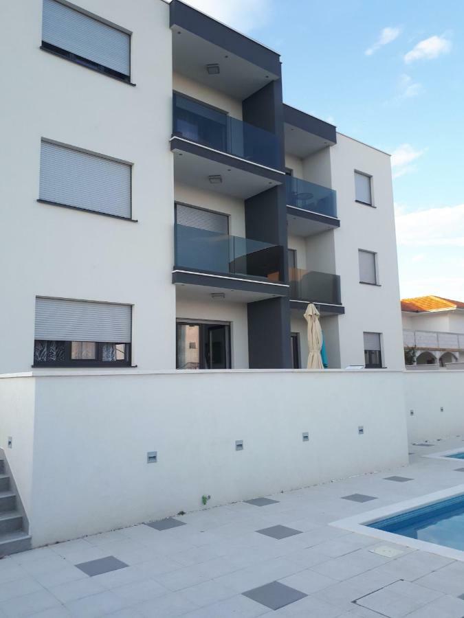 Apartment Marina 特罗吉尔 外观 照片